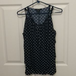 Sleeveless Dressy casual top